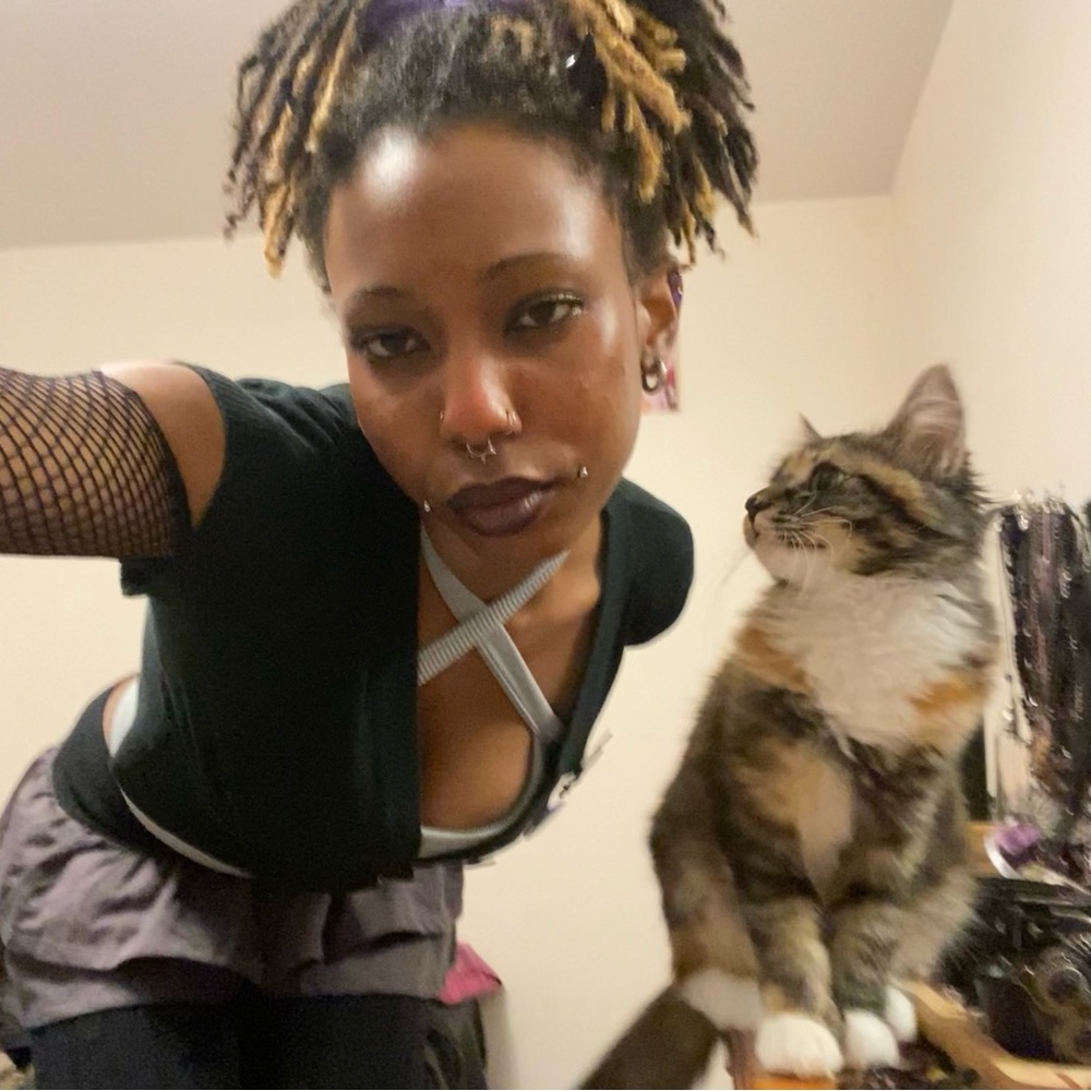 Meet your Posher, Olubitan